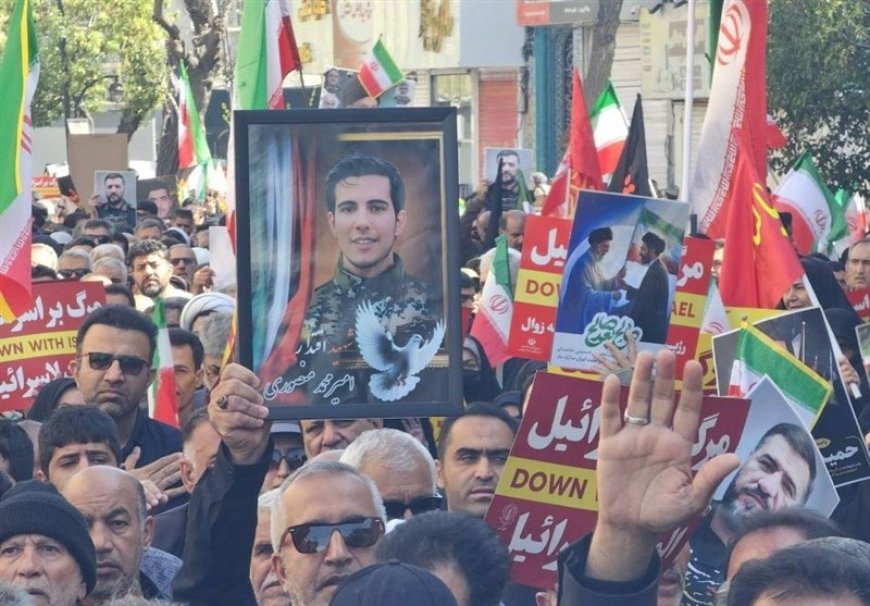 شیراز در سوگ قهرمانان دور از وطن/ تشییع باشکوه 24 شهید ناوشکن دنا