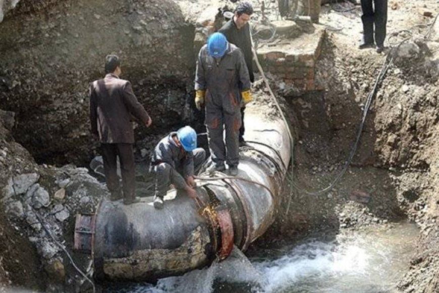 پایداری شبکه آب بندرعباس پس از تلاش شبانه‌روزی نیروهای آبفا
