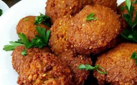 فلافل رستورانی در خانه؛ ترد، تند و بی‌نظیر!
