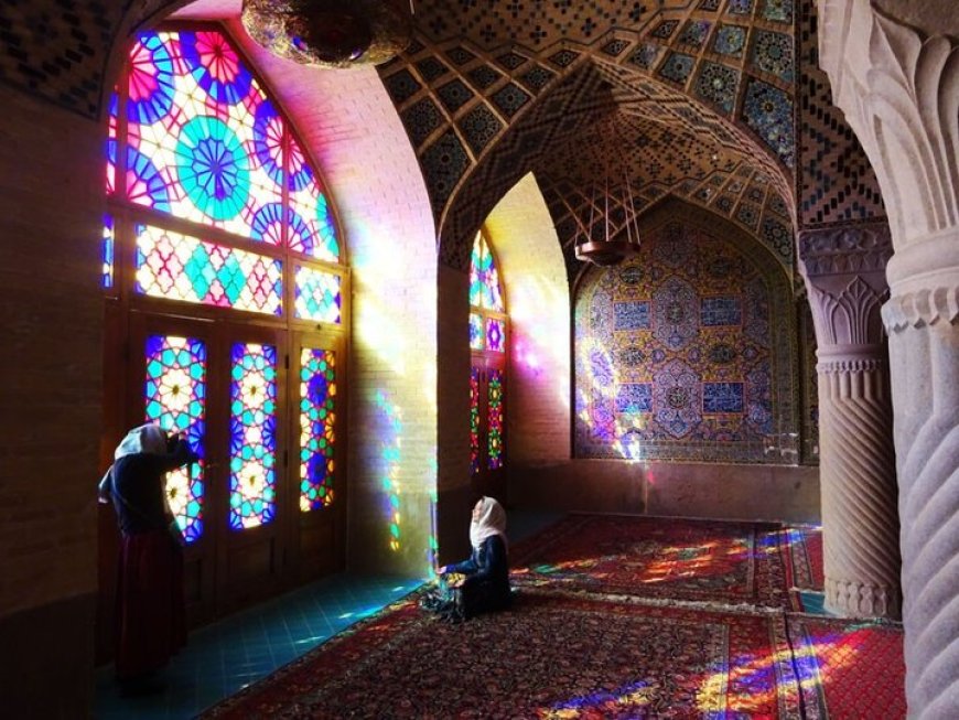 فرش‌های دستباف مسجد نصیرالملک کجا رفت؟