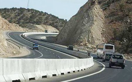 اصلاح ۸ نقطه پرحادثه در محورهای خوزستان در حال اجراست
