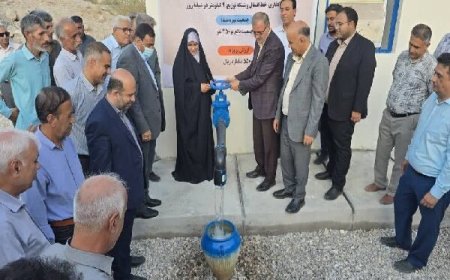 پروژه ۳۰۰ میلیاردی آبرسانی به تنگ باغ بندرعباس به بهره‌برداری رسید