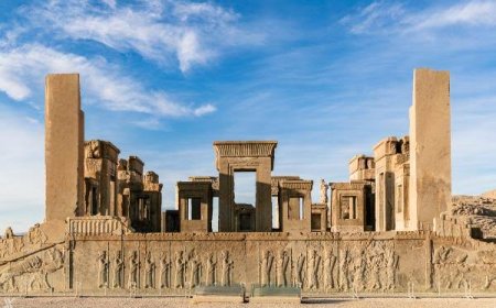 آیا تخت جمشید معامله شد؟