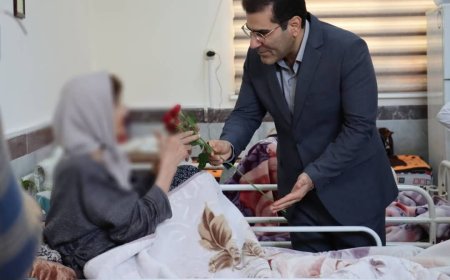 تأکید معاون استاندار بوشهر بر نگهداری سالمندان در کانون خانواده