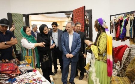 از پارچه‌های دورریز تا صنایع‌دستی؛ تأکید بر پیوند گردشگری و هنر ایرانی